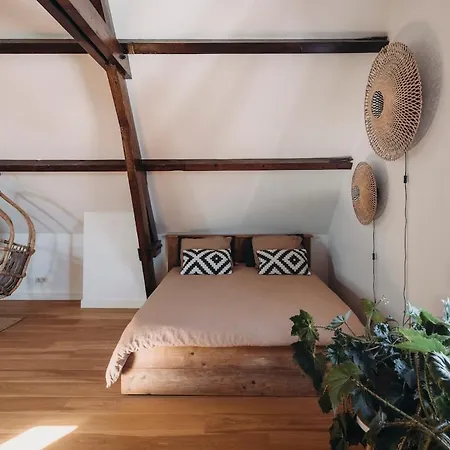 Big Loft 100m From Apartmán