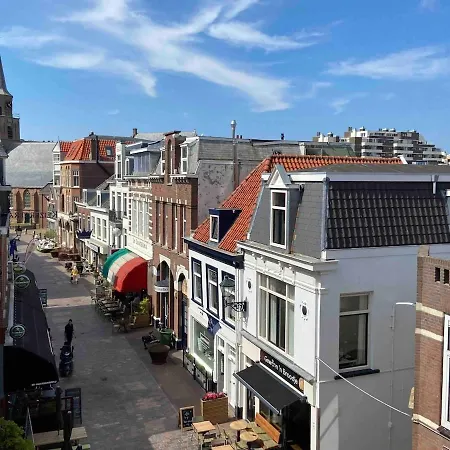 Big Loft 100m From Apartman